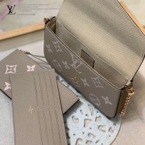 LV新款 M69977-01  Pochette Félicie 鏈條包三件套信封包