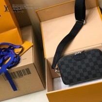 LV N60418 原版皮ALPHA WEARABLE 手袋