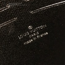 LV  M60417-03  原版皮 New Pouch 手拿包