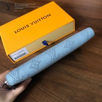 M61867-03  LV原單穿孔小牛皮Zippy錢夾