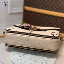 LV  原版皮 M45385-02  Pochette Métis 手袋