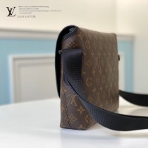 LV M44223 新款原版皮Odyssey小號郵差包