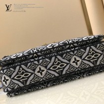 LV M57272 原版皮Pochette Métis 手袋郵差包