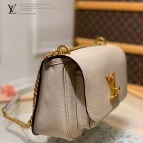 LV M57071-02  原版皮信封包