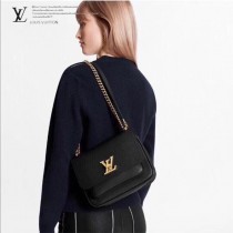 LV M57071-04  原版皮信封包