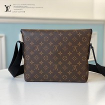 LV M44223 新款原版皮Odyssey小號郵差包