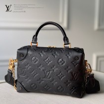 LV M45393-01 原版皮全皮壓花Petite Malle Souple 手袋