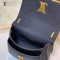 LV M57071-04  原版皮信封包