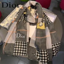 Dior迪奧最新專櫃主打款千鳥格羊絨長巾