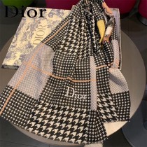 Dior迪奧最新專櫃主打款千鳥格羊絨長巾