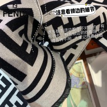 Fendi雙F圍巾 全世界都在搶的老花FF字母款