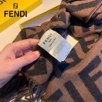 Fendi老花FF字母款圍巾
