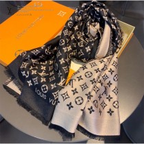 LV熱銷老花絲毛長巾