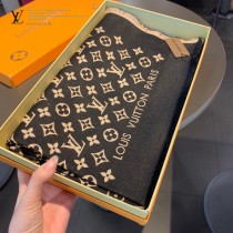LV熱銷老花絲毛長巾