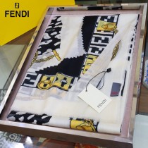 FENDI 芬迪 走秀新款鏈條拼色羊絨羊絨圍巾