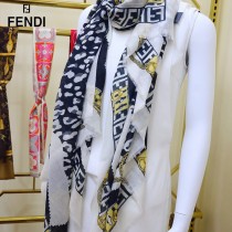 FENDI 芬迪 走秀新款鏈條拼色羊絨羊絨圍巾