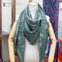 LV新款動物紋理Giant Jungle Monogram 披肩