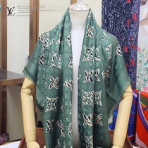 LV新款動物紋理Giant Jungle Monogram 披肩