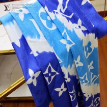LV 原單絲羊絨Escale Monogram 披肩