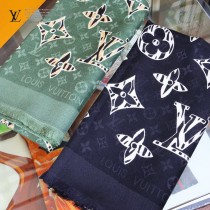 LV新款動物紋理Giant Jungle Monogram 披肩