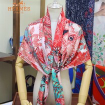 HERMES 獅子之城系列爆款羊絨方巾