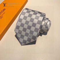LV專櫃同步棋盤格提花領帶