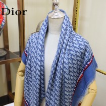 Dior專櫃同步上新D絲帶飾邊長巾