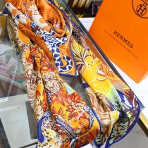 HERMES 獅子之城系列爆款羊絨方巾