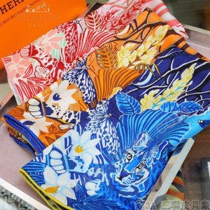 HERMES 獅子之城系列爆款羊絨方巾