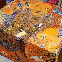 HERMES 獅子之城系列爆款羊絨方巾