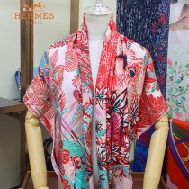 HERMES 獅子之城系列爆款羊絨方巾