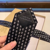 Burberry 2020新款男士領帶超重工刺繡