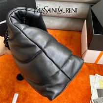 YSL 577476-002  原版皮聖羅蘭LOULOUPUFFER大號絎縫平面小羊皮包