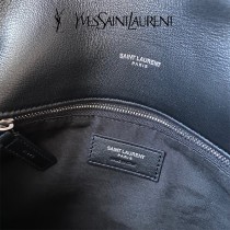 YSL 577475-04  原版皮聖羅蘭LOULOUPUFFER小号绗缝平面小羊皮包