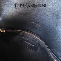 YSL 577475-03  原版皮聖羅蘭LOULOUPUFFER小号绗缝平面小羊皮包