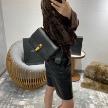 YSL 585060-04  原版皮聖羅蘭 CARRE SATCHEL 文藝且性冷淡的經典box包型