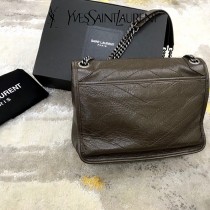 YSL 498894-06  原版皮聖羅蘭NIKI 中號郵差包