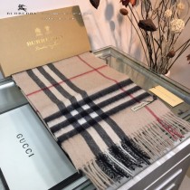 巴寶莉Burberry經典大格子圍巾男女同款