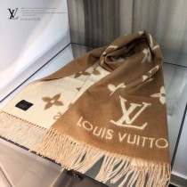 路易威登經典著作，超多明星同款大披肩