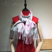 巴寶莉Burberry經典大格子圍巾男女同款