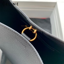 CELINE塞琳原單 650 SANGLE BUCKET小號柔軟粒面小牛皮小號水桶包