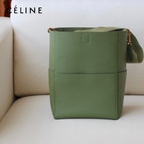 CELINE塞琳原單 632  大號SANGLE BUCKET 柔軟粒面小牛皮水桶包