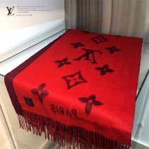 路易威登經典著作，超多明星同款大披肩