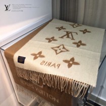 路易威登經典著作，超多明星同款大披肩
