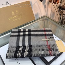 巴寶莉Burberry經典大格子圍巾男女同款