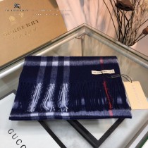 巴寶莉Burberry經典大格子圍巾男女同款