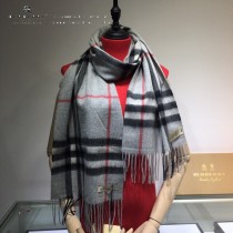 巴寶莉Burberry經典大格子圍巾男女同款