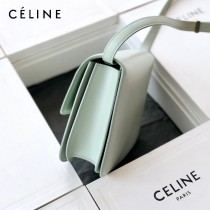 CELINE塞琳原單  CLASSIC 中號 細橫紋小牛皮小號豆腐包