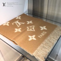 路易威登經典著作，超多明星同款大披肩