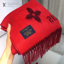 路易威登經典著作，超多明星同款大披肩